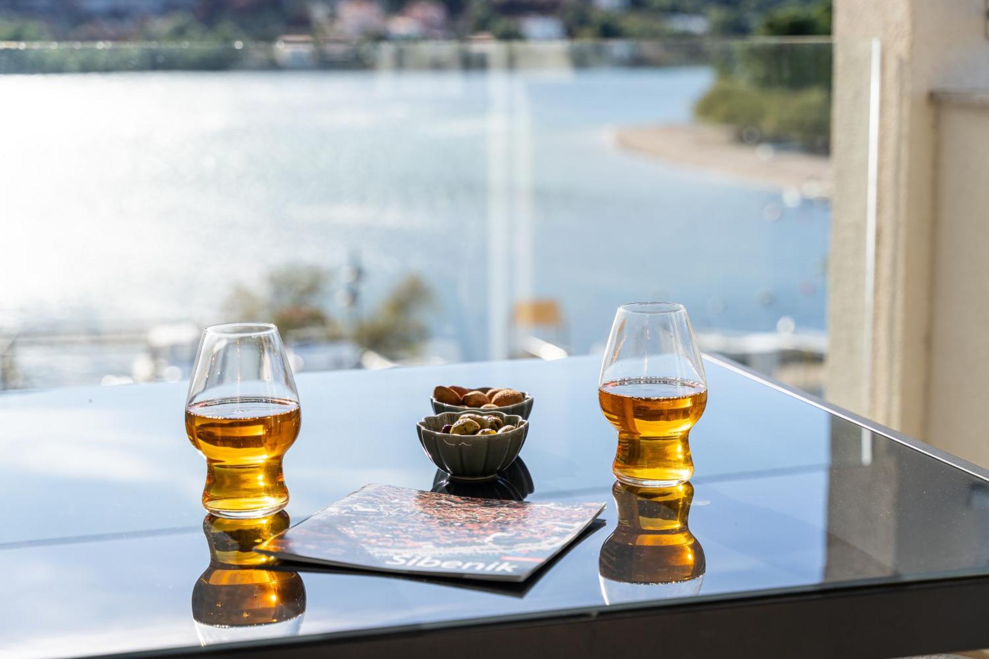 Apartments Holidays Roko Grebaštica エクステリア 写真