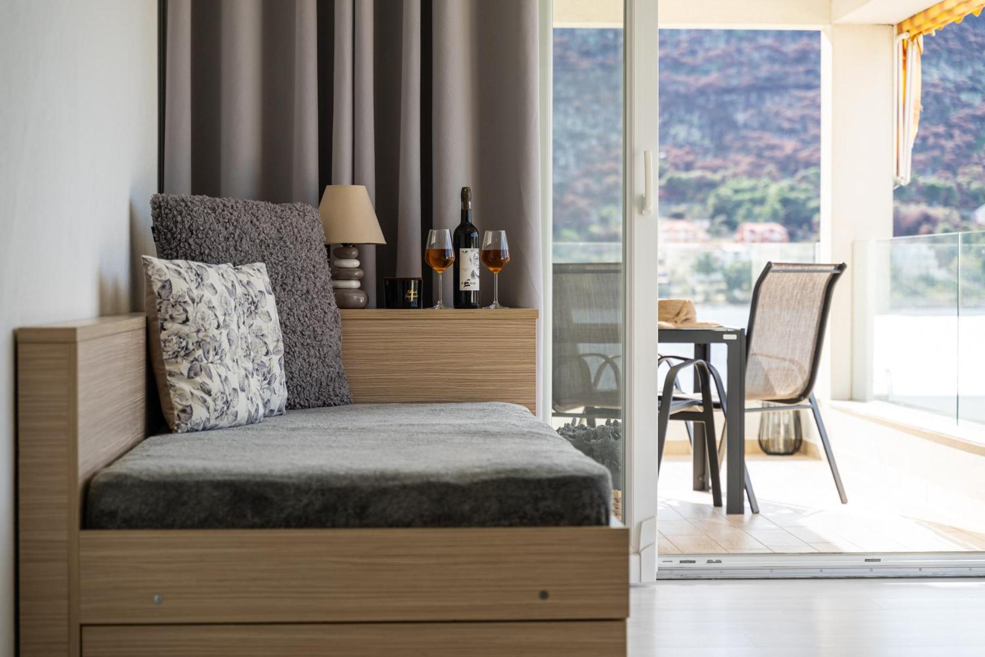 Apartments Holidays Roko Grebaštica エクステリア 写真