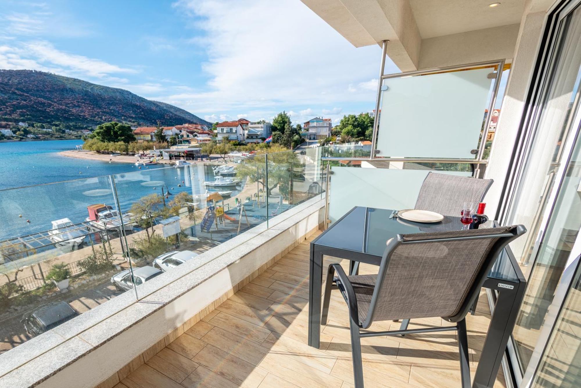 Apartments Holidays Roko Grebaštica エクステリア 写真