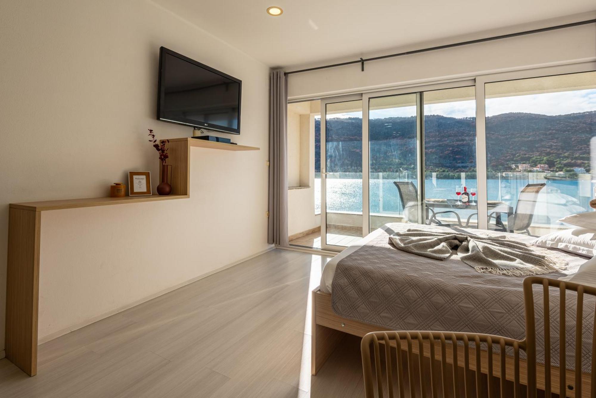 Apartments Holidays Roko Grebaštica 部屋 写真